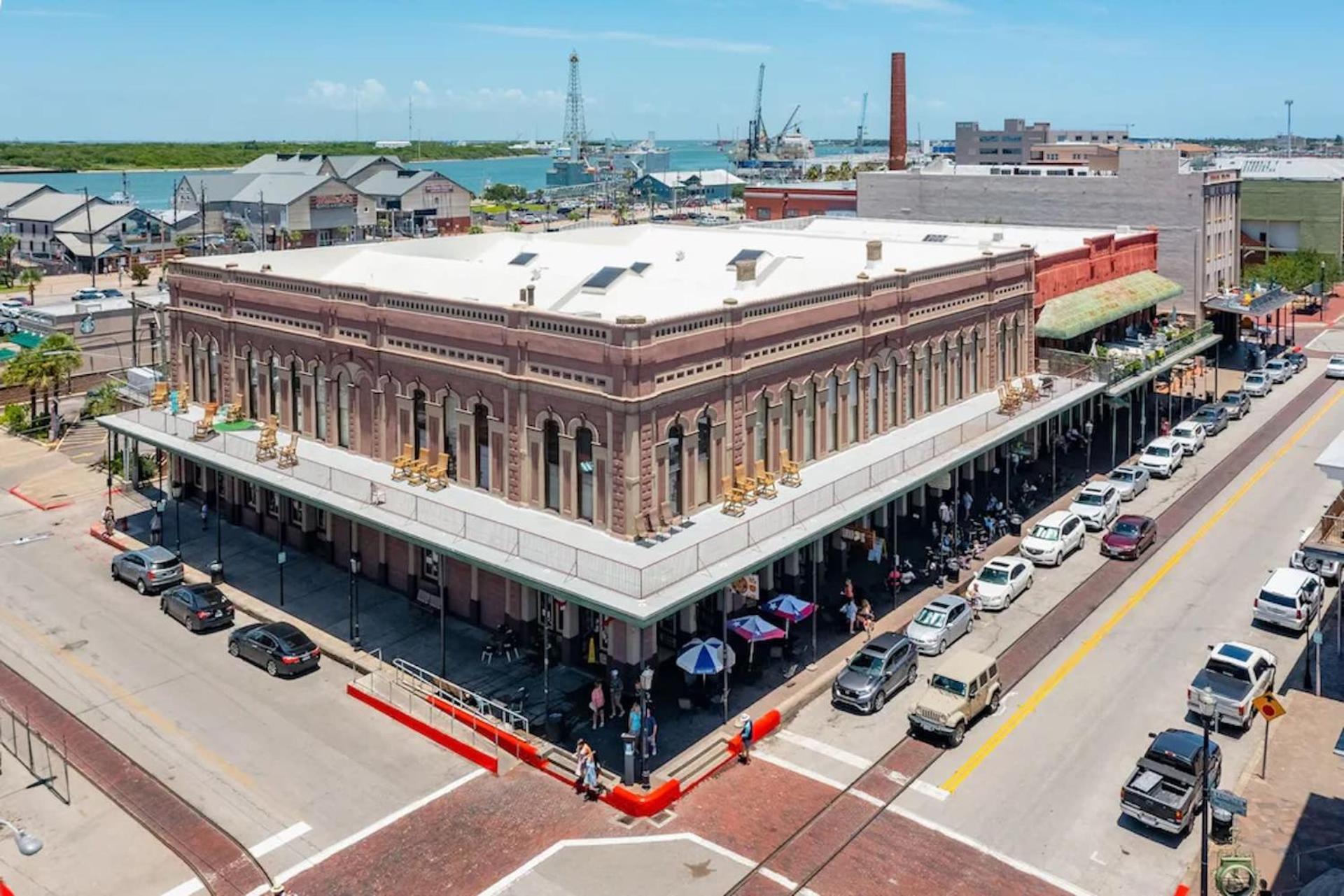 ガルベストンHistoric Strand Lofts By 3Rd Coast Getawaysアパートメント エクステリア 写真